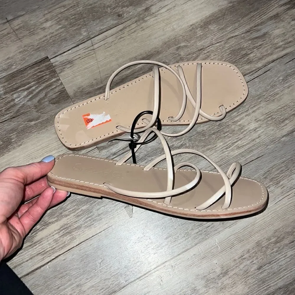 Splendid sandals